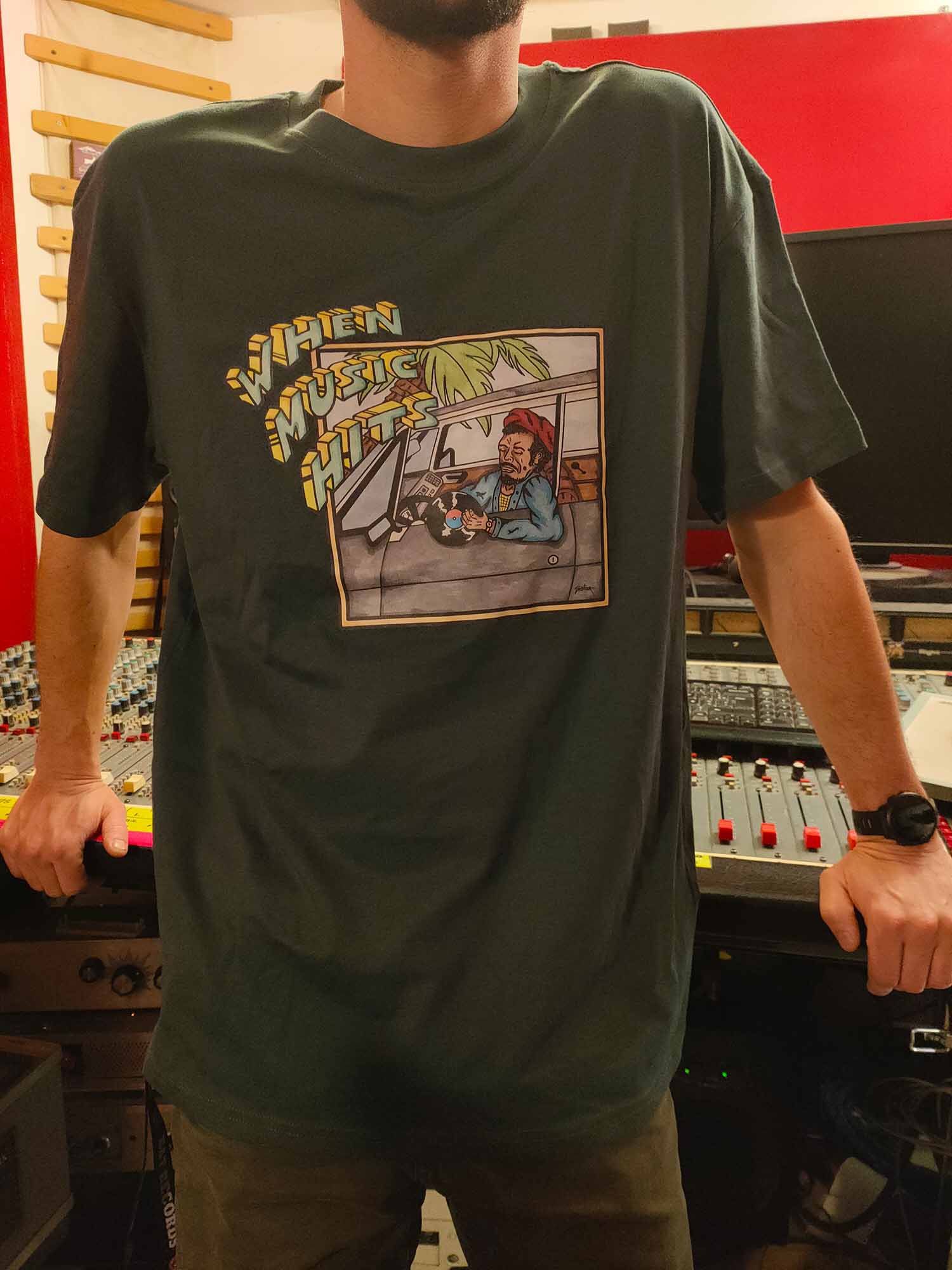 T-Shirt oversize "When Music Hits" Green